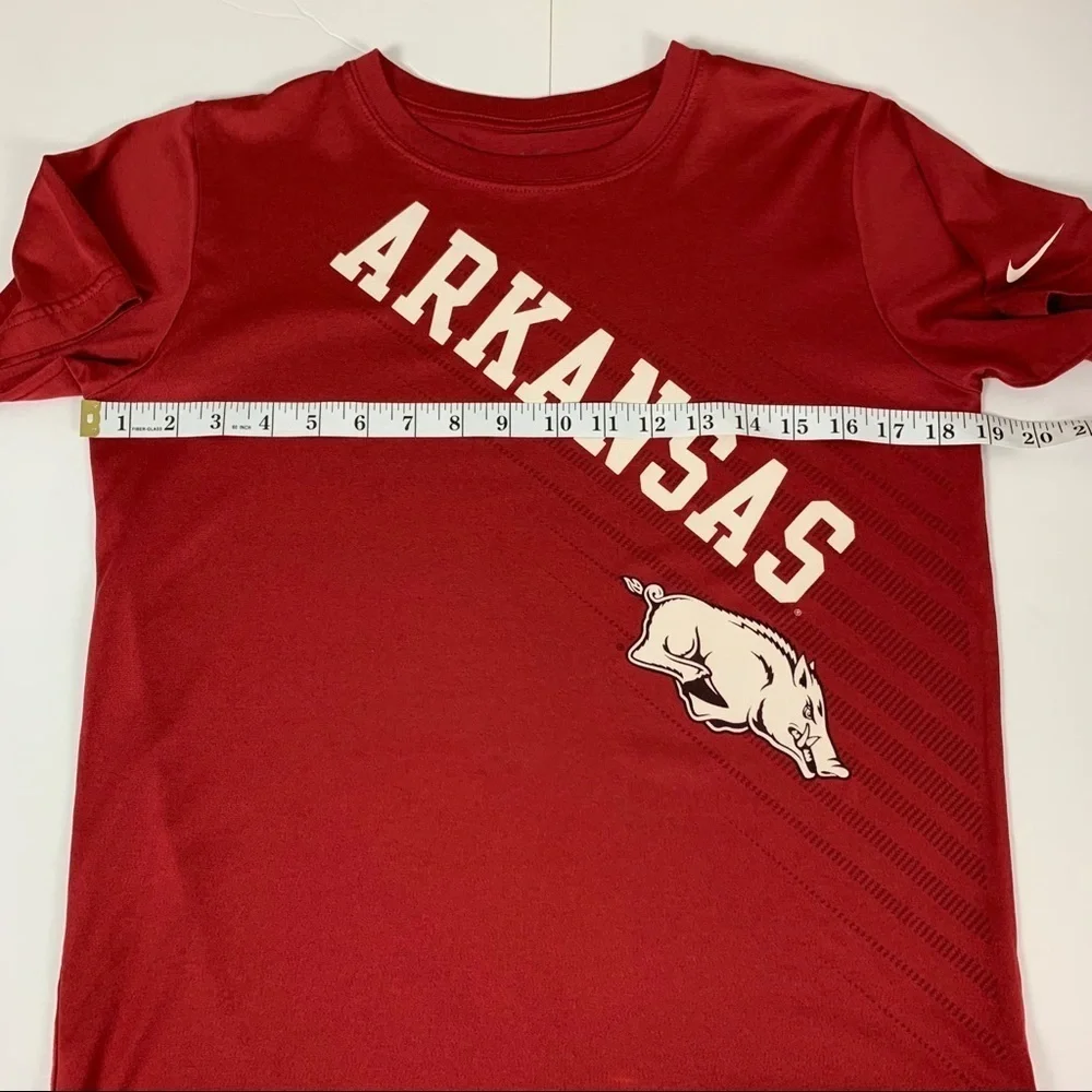 Nike Women’s Red Arkansas Razorback Dri Fit Tee ShirtSize Small
